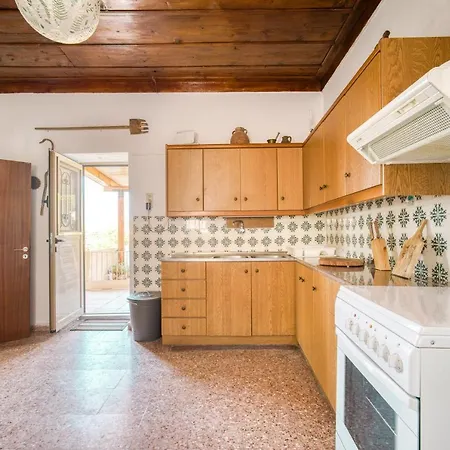 Holiday home Serenity View - Traditional Village *