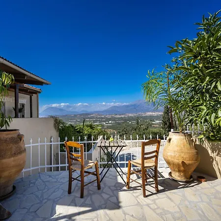 Serenity View - Traditional Village *