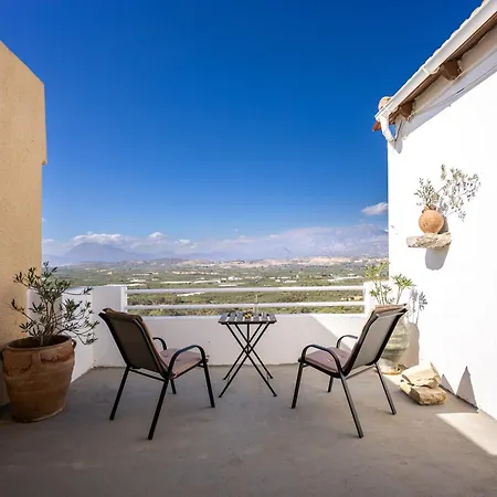 Serenity View - Traditional Village *